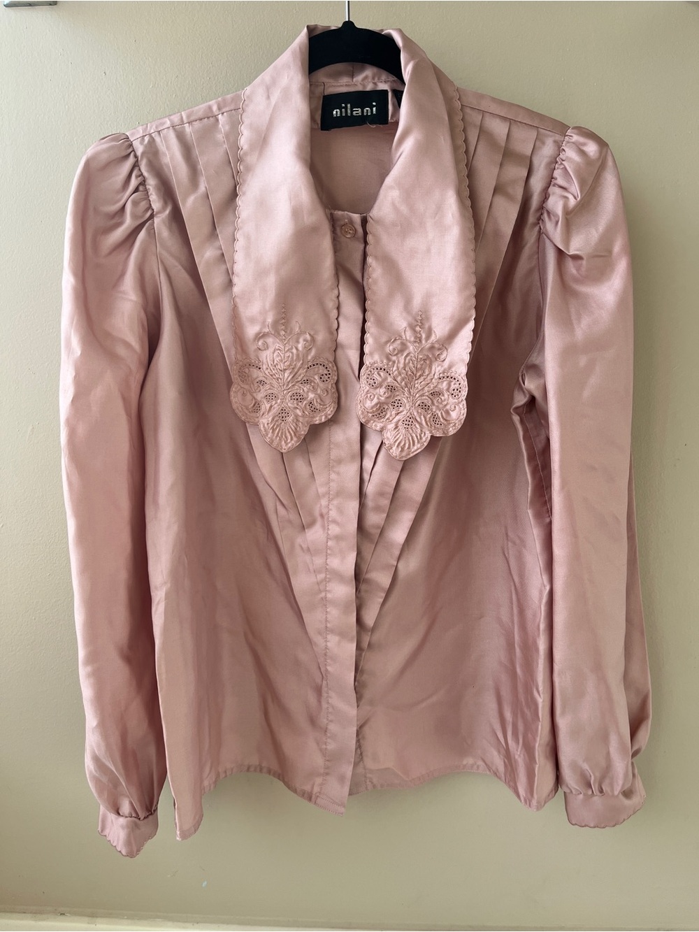 Vintage 80s Nilani Blush Pink Silky Satin Blouse Statement Lace Collar Coquette